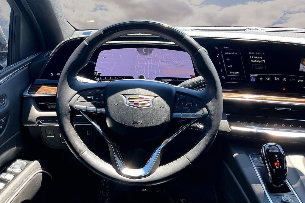 2024 Cadillac Escalade ESV Premium