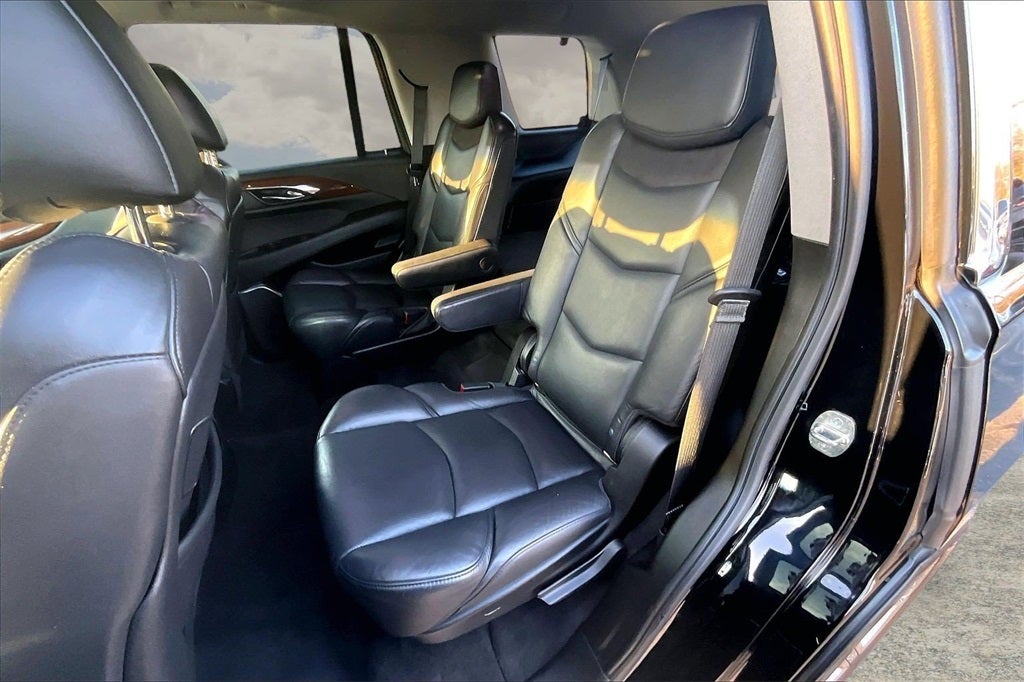 2020 Cadillac Escalade Luxury