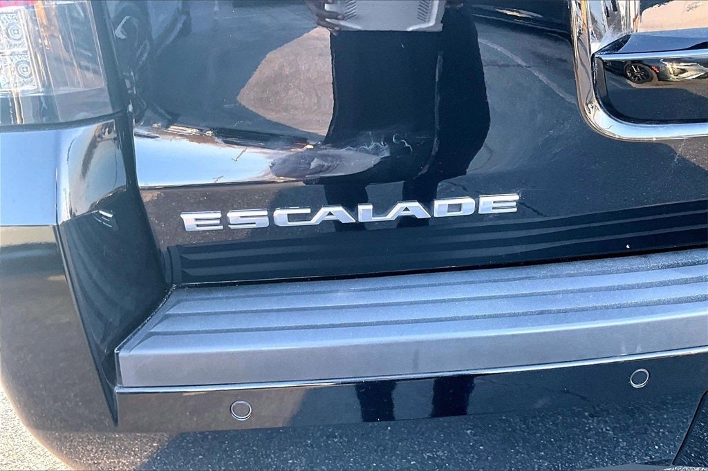 2020 Cadillac Escalade Luxury
