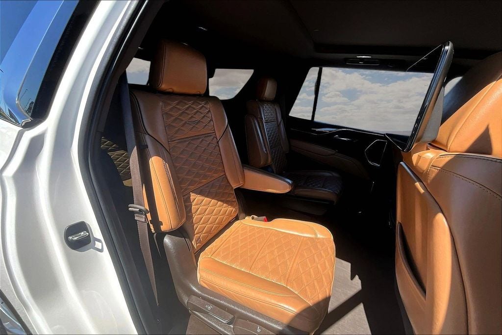 2021 Cadillac Escalade Premium Luxury