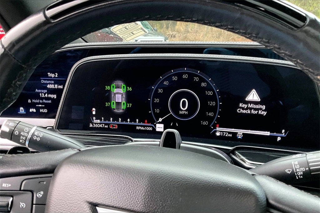 2023 Cadillac Escalade Sport