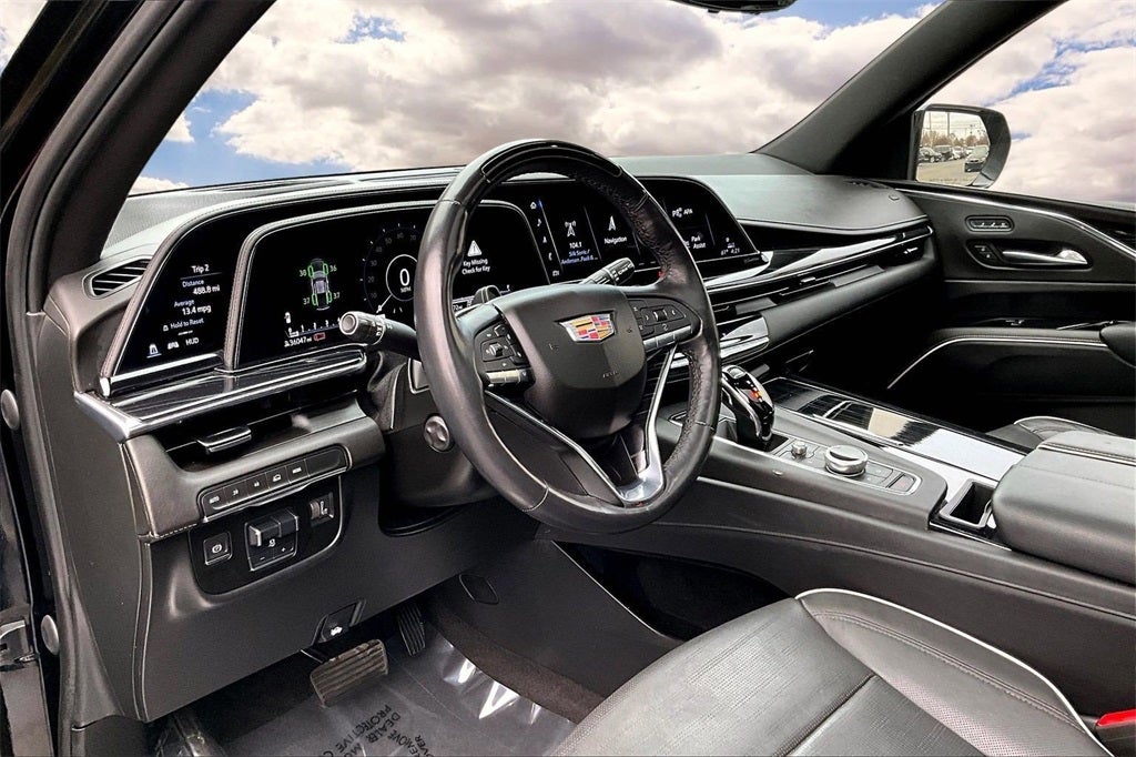 2023 Cadillac Escalade Sport