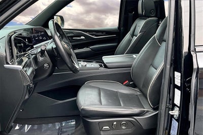 2023 Cadillac Escalade Sport