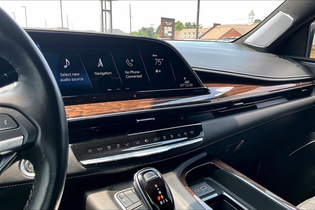 2022 Cadillac Escalade Sport Platinum
