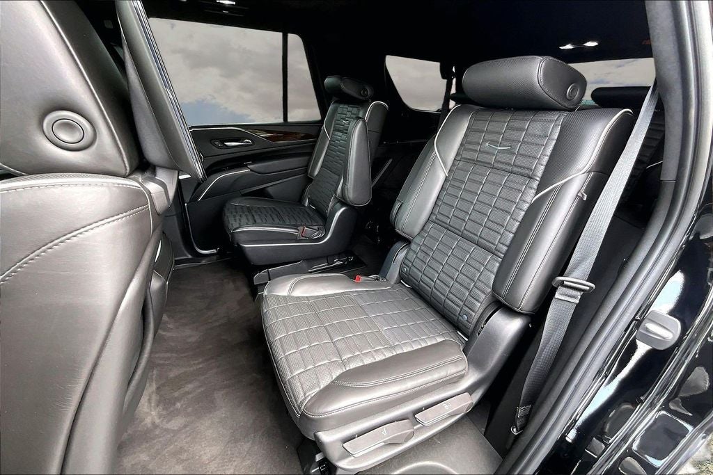 2022 Cadillac Escalade Sport Platinum
