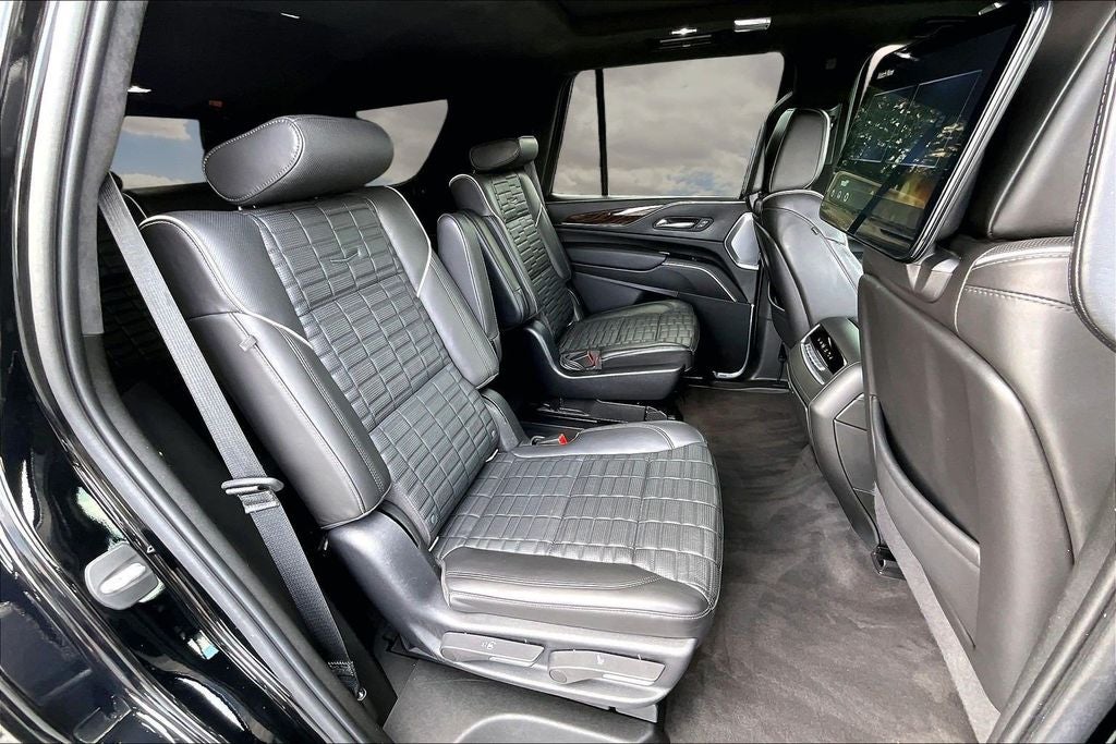 2022 Cadillac Escalade Sport Platinum