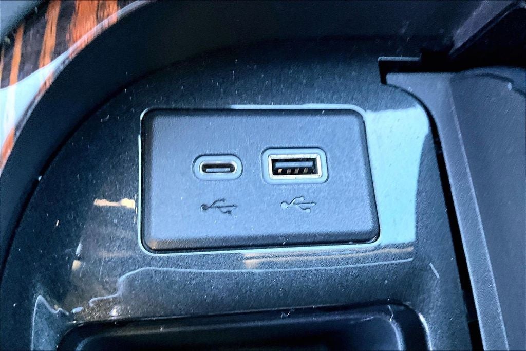 2021 Cadillac Escalade ESV Premium