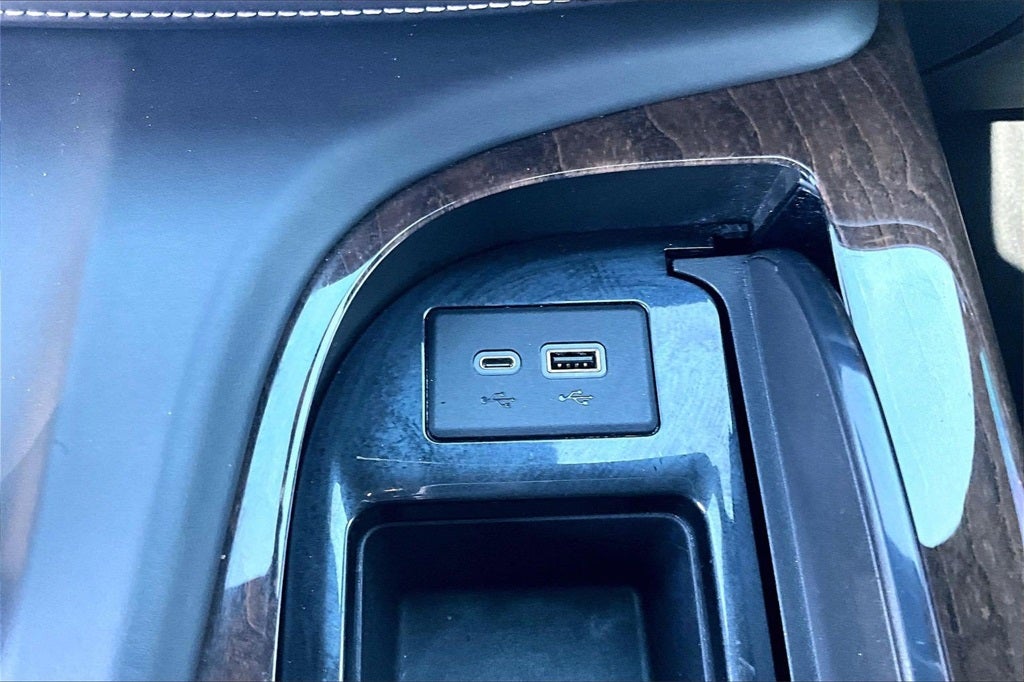 2021 Cadillac Escalade ESV Sport Platinum