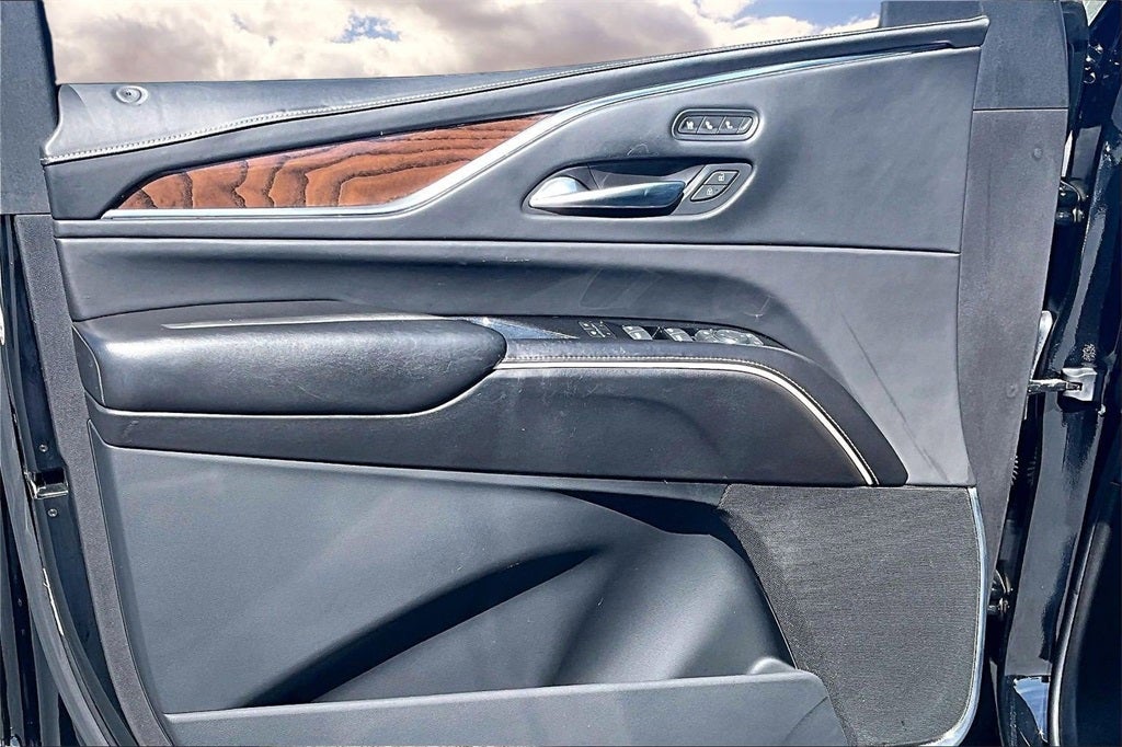 2021 Cadillac Escalade ESV Sport Platinum