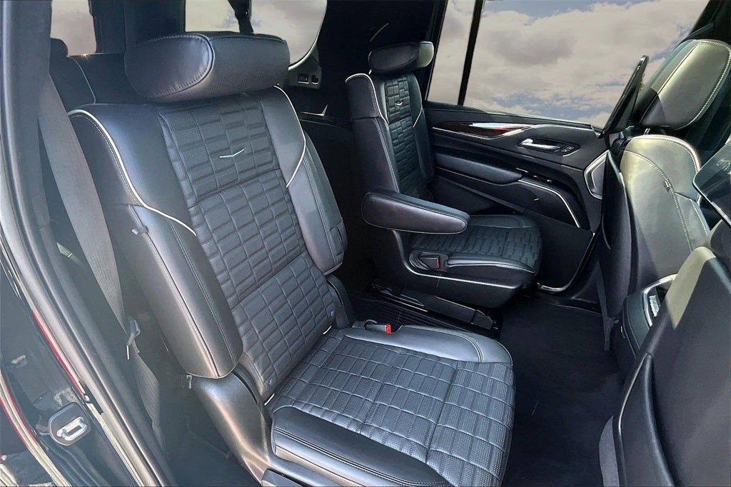 2021 Cadillac Escalade ESV Sport Platinum