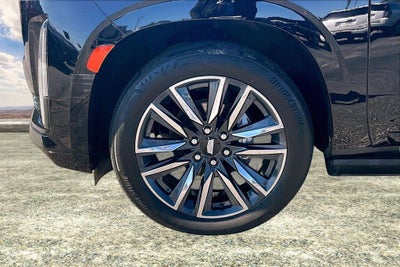 2024 Cadillac Escalade ESV Sport Platinum