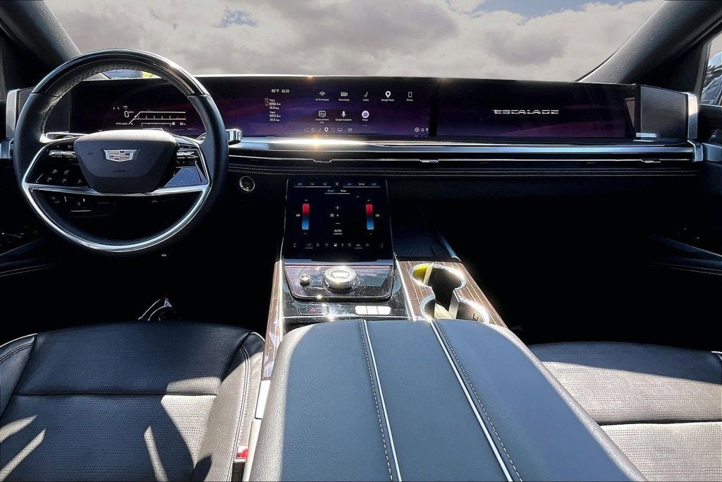 2026 Cadillac Escalade Luxury