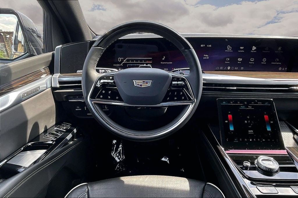 2025 Cadillac Escalade Premium Luxury