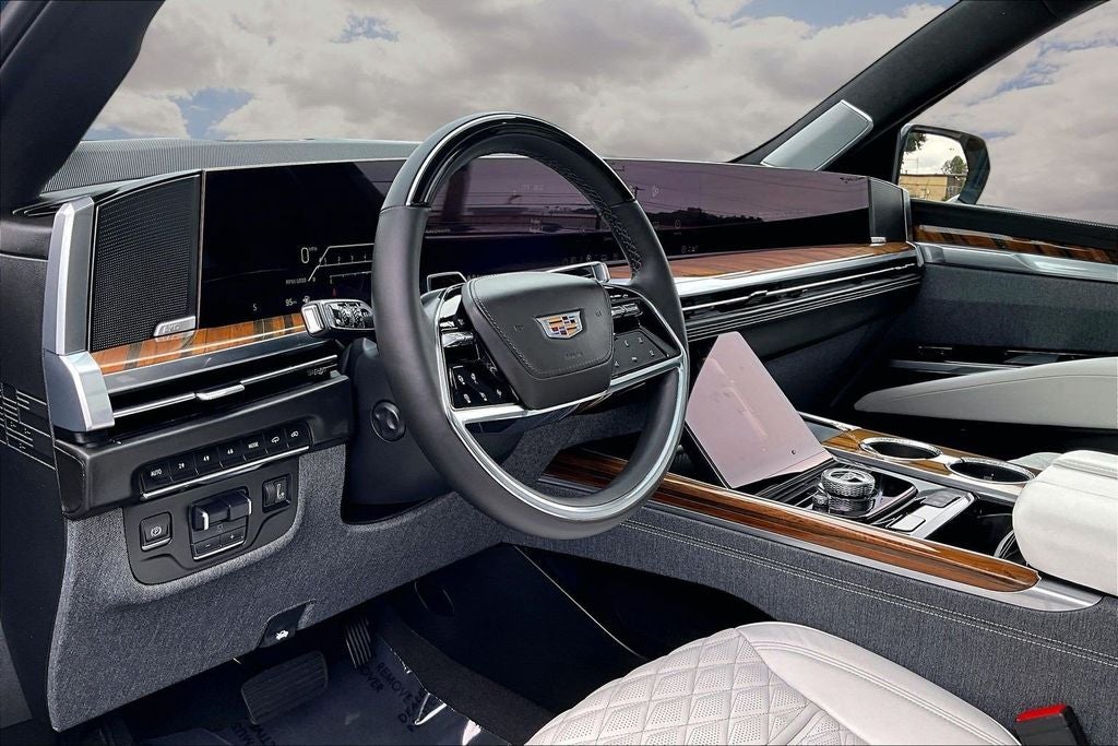 2025 Cadillac Escalade Sport Platinum