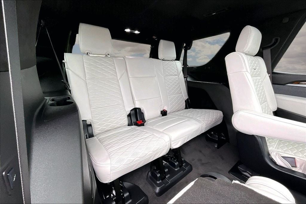 2025 Cadillac Escalade Sport Platinum