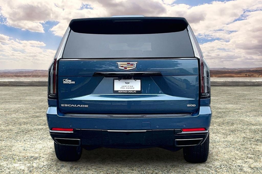 2025 Cadillac Escalade Sport Platinum