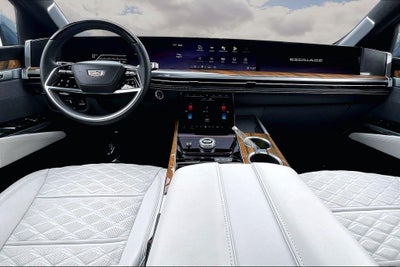 2025 Cadillac Escalade Sport Platinum