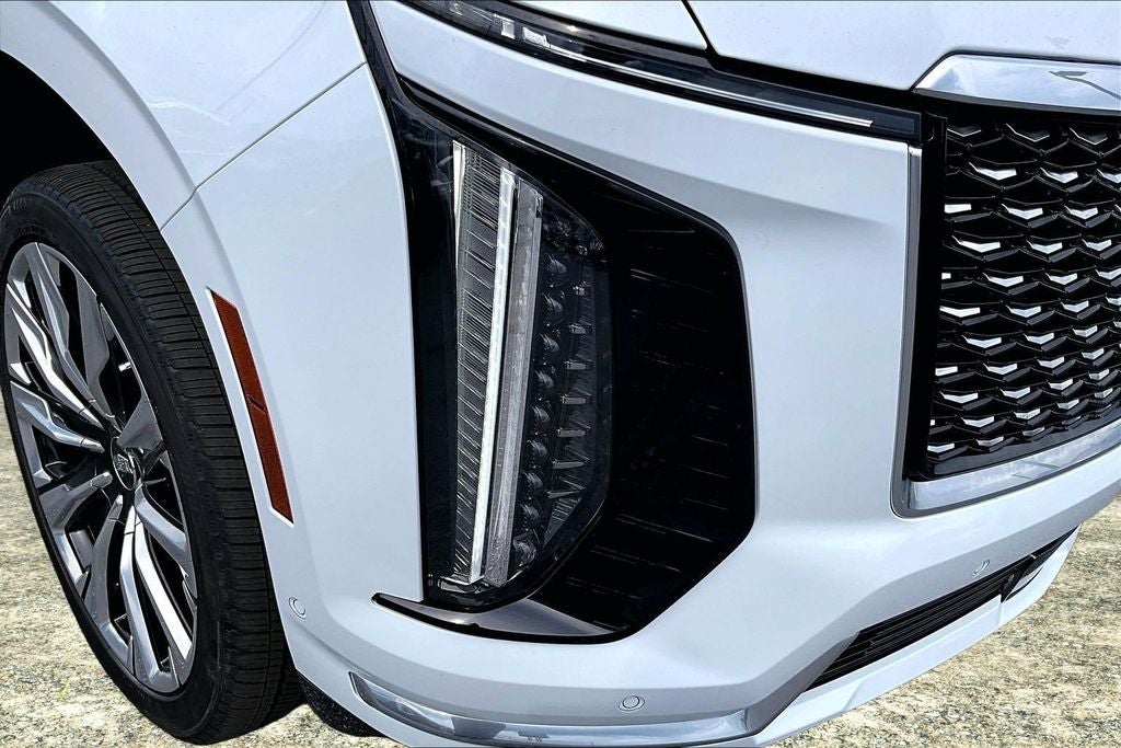 2026 Cadillac Escalade ESV Luxury