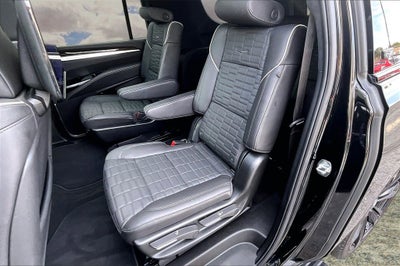 2025 Cadillac Escalade ESV Sport Platinum