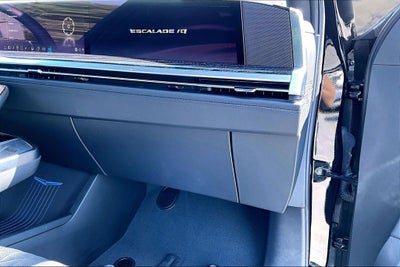 2026 Cadillac ESCALADE IQ Luxury