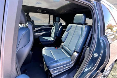 2025 Cadillac ESCALADE IQ Luxury 2