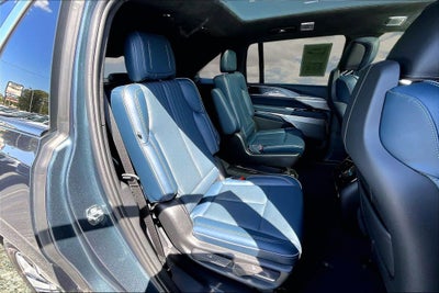 2025 Cadillac ESCALADE IQ Luxury 2