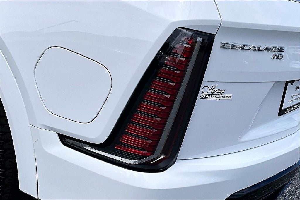2025 Cadillac ESCALADE IQ Luxury 2