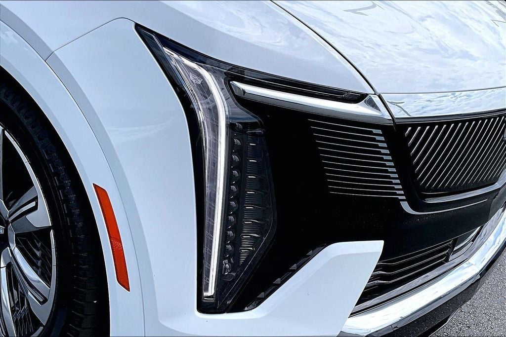 2025 Cadillac ESCALADE IQ Luxury 2