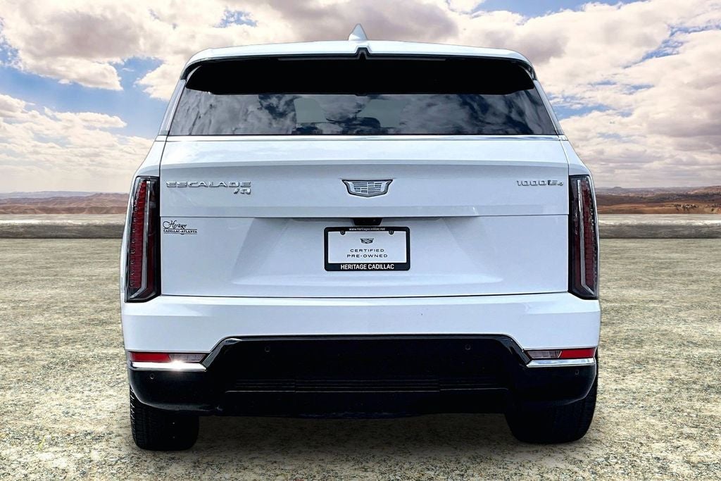 2025 Cadillac ESCALADE IQ Luxury 2