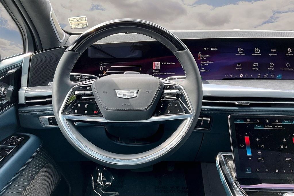 2025 Cadillac ESCALADE IQ Luxury 2