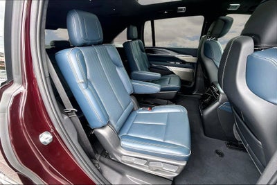 2025 Cadillac ESCALADE IQ Luxury 2