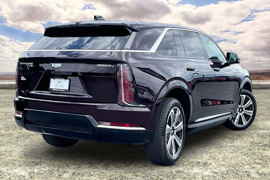2025 Cadillac ESCALADE IQ Luxury 2