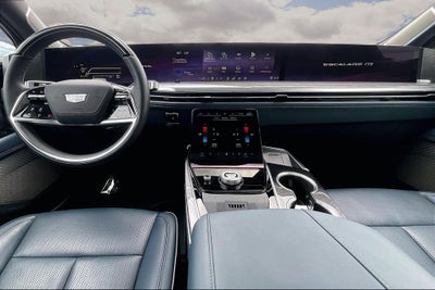 2025 Cadillac ESCALADE IQ Luxury 2