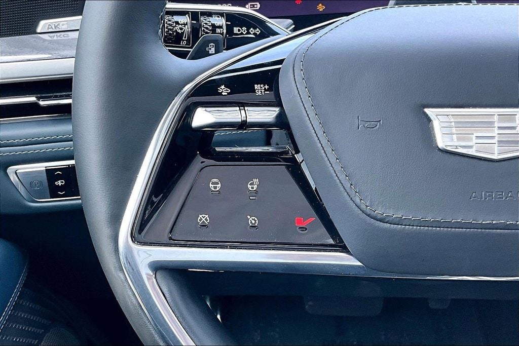 2025 Cadillac ESCALADE IQ Luxury 2