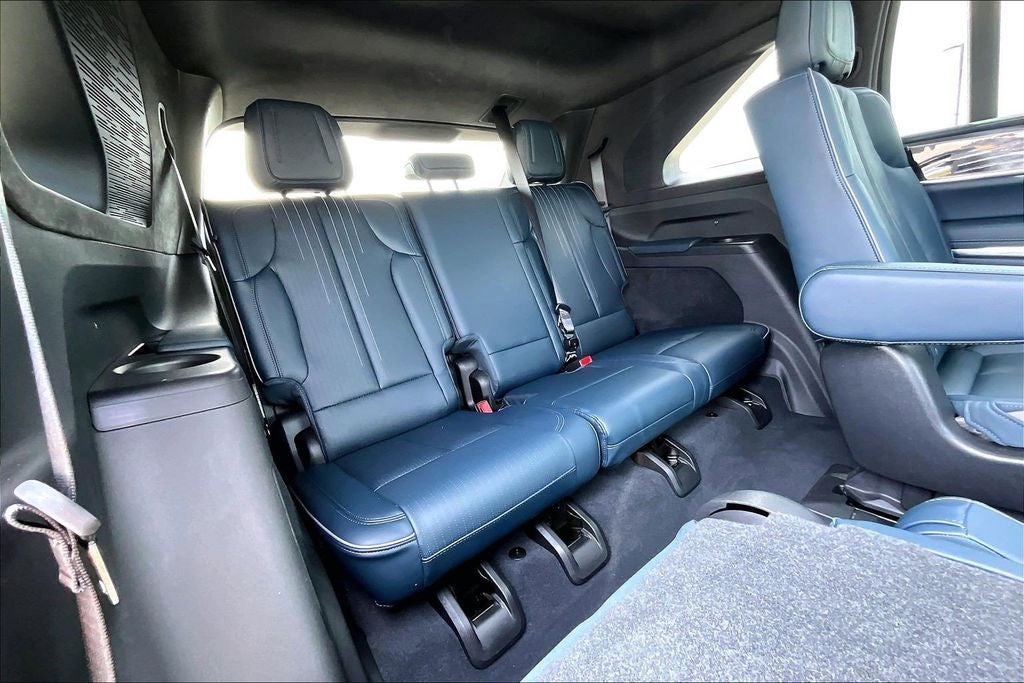 2025 Cadillac ESCALADE IQ Luxury 2