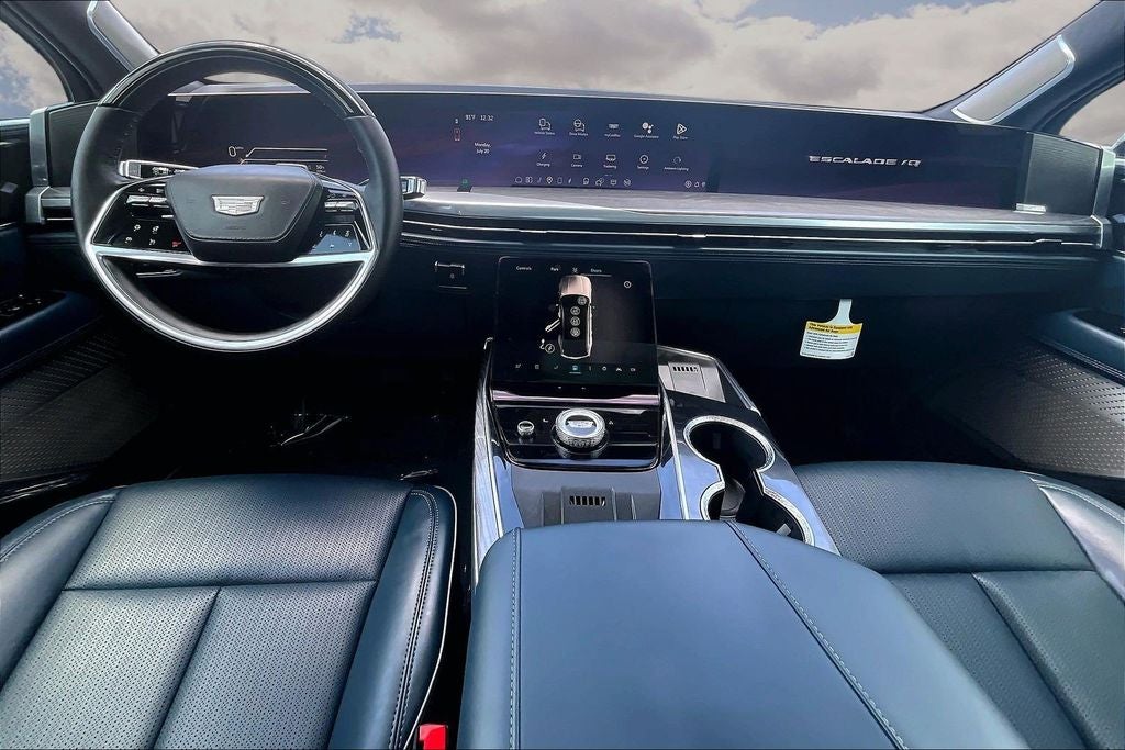 2026 Cadillac ESCALADE IQ Premium Luxury