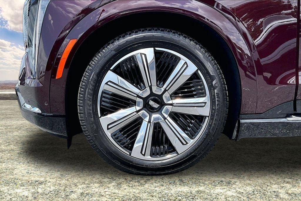 2025 Cadillac ESCALADE IQ Luxury 2