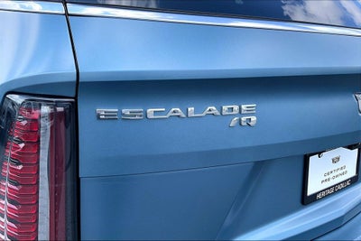 2025 Cadillac ESCALADE IQ Luxury 2