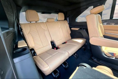 2025 Cadillac ESCALADE IQ Luxury 2