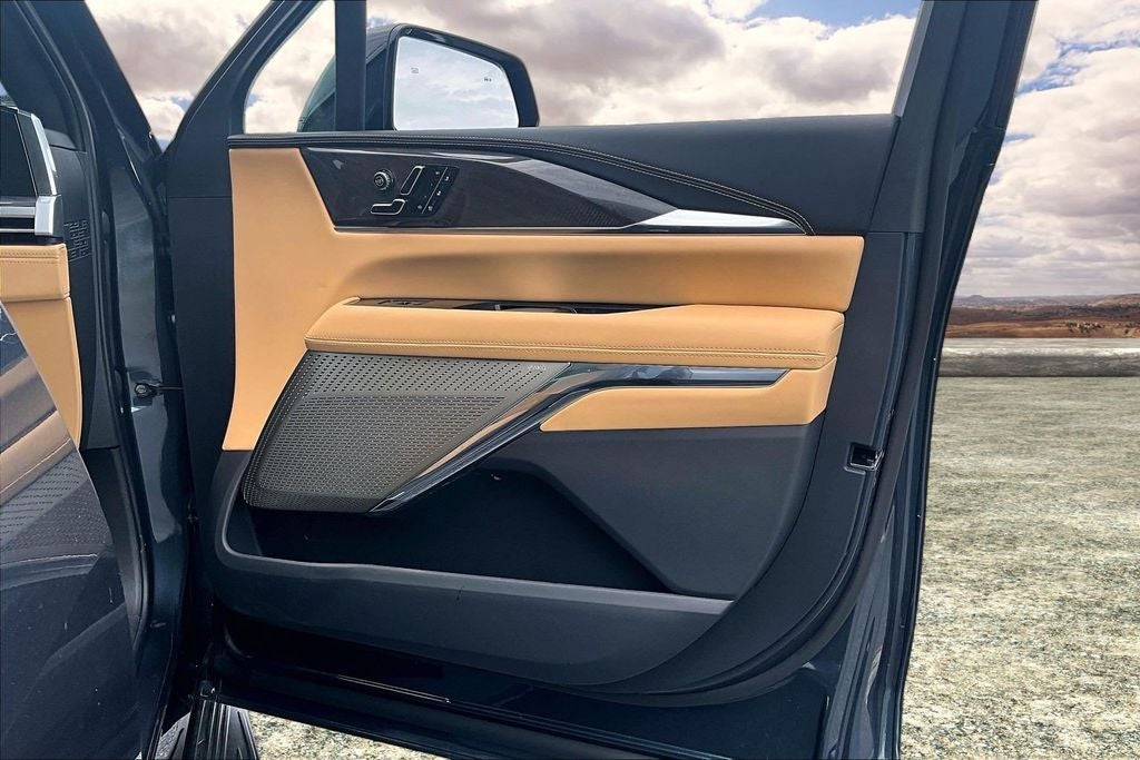 2026 Cadillac ESCALADE IQ Premium Luxury