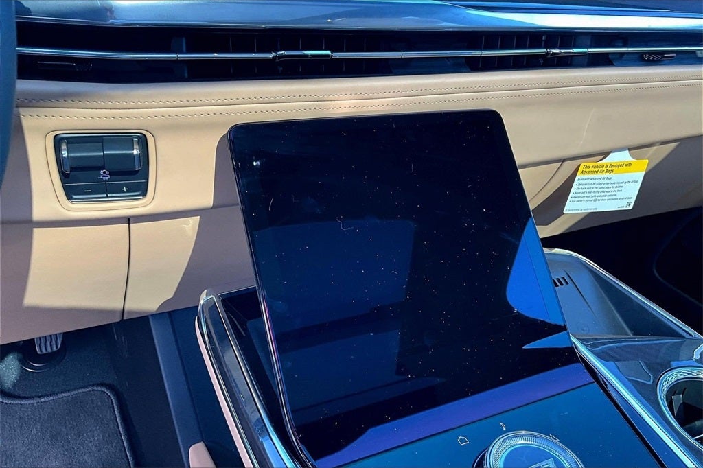 2025 Cadillac ESCALADE IQ Luxury 2