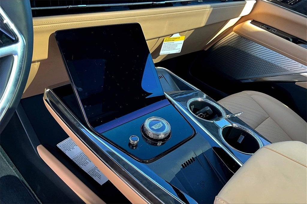 2025 Cadillac ESCALADE IQ Luxury 2