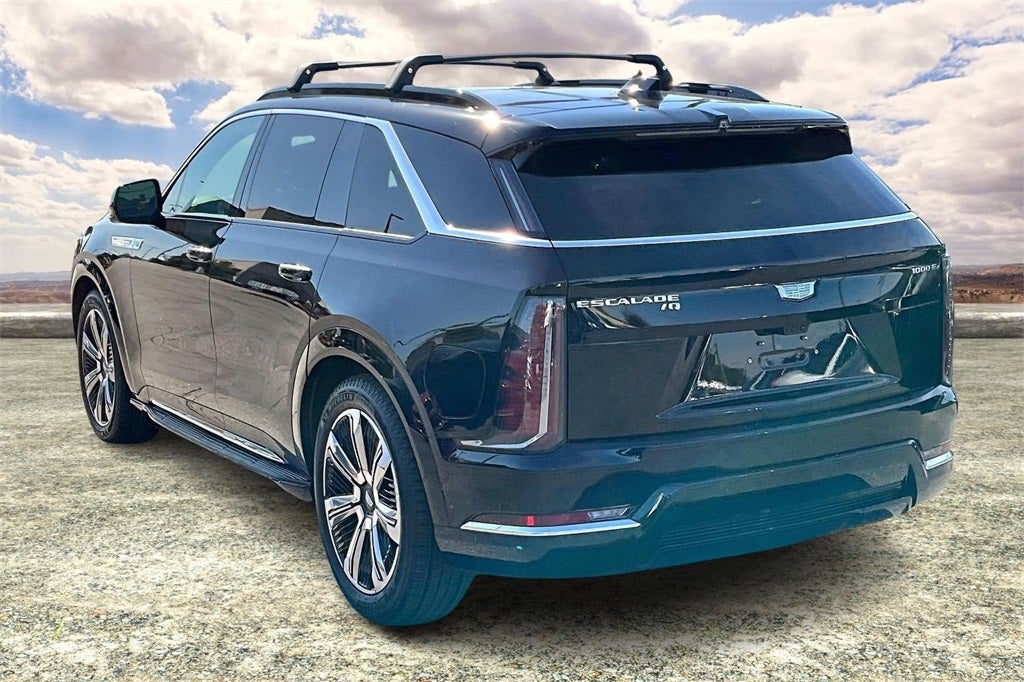 2025 Cadillac ESCALADE IQ Luxury 2