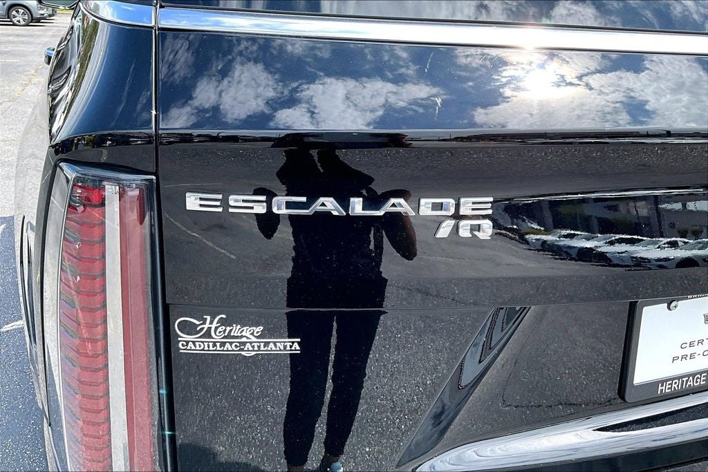 2025 Cadillac ESCALADE IQ Luxury 2