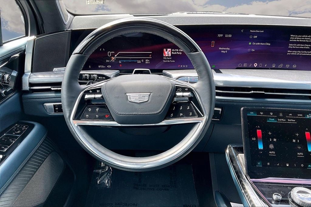 2025 Cadillac ESCALADE IQ Luxury 2