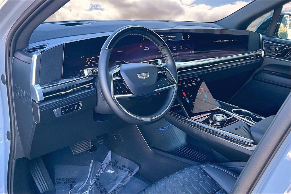 2026 Cadillac ESCALADE IQ Sport