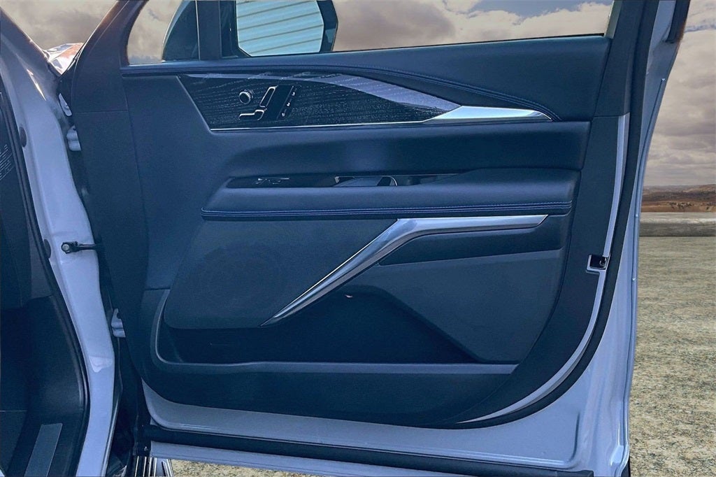 2026 Cadillac ESCALADE IQ Sport