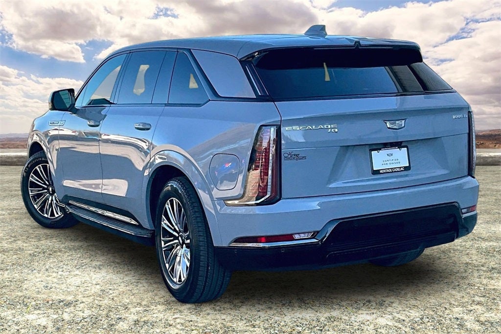 2026 Cadillac ESCALADE IQ Sport