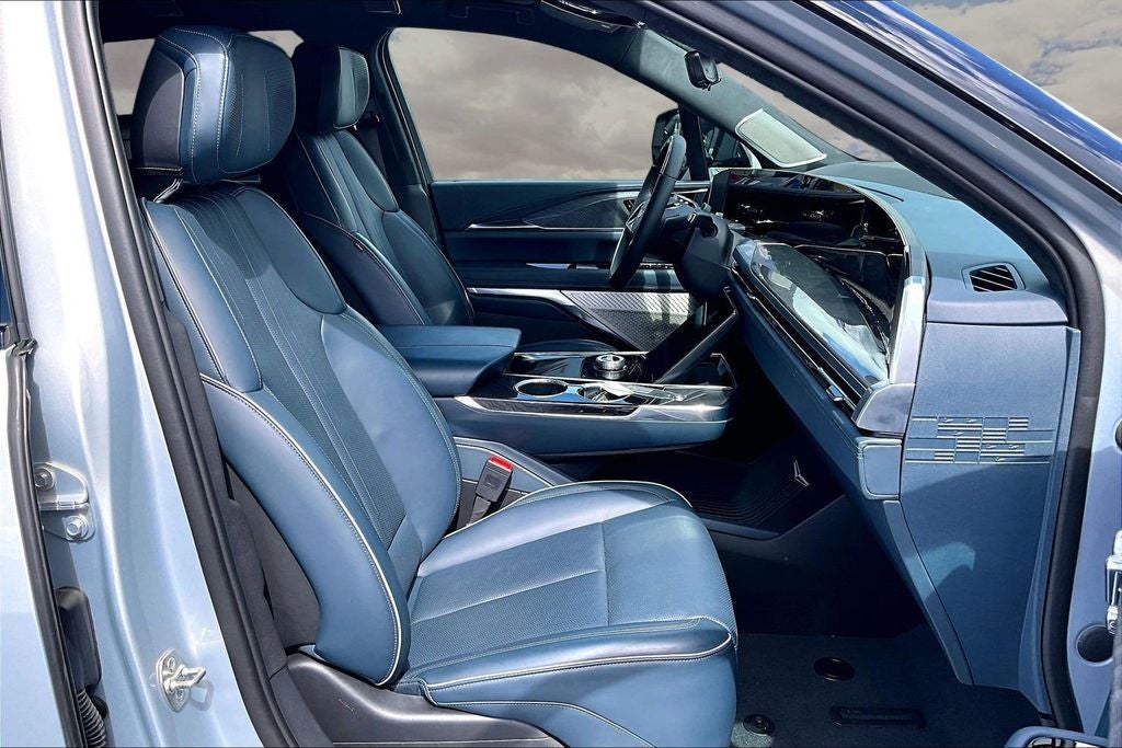2025 Cadillac ESCALADE IQ Sport 2