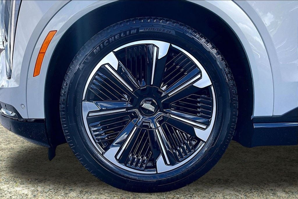 2025 Cadillac ESCALADE IQ Sport 2